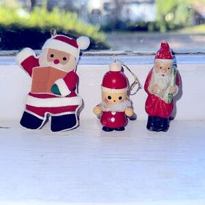 Lot of 3 small Santa Claus ornaments & figurine